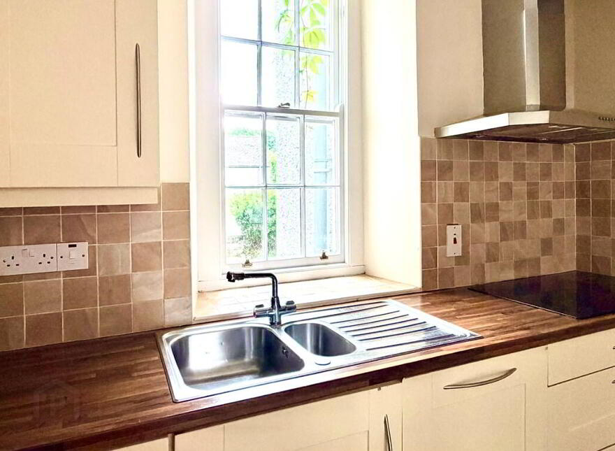 59 Main Street, Loughgall, BT61 8HZ