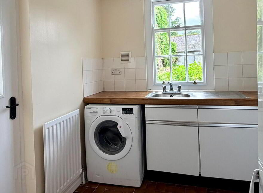 59 Main Street, Loughgall, BT61 8HZ