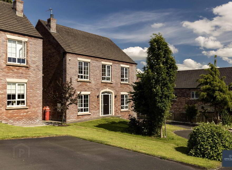 81 Bocombra Hill, Craigavon, Portadown, BT63 5SA