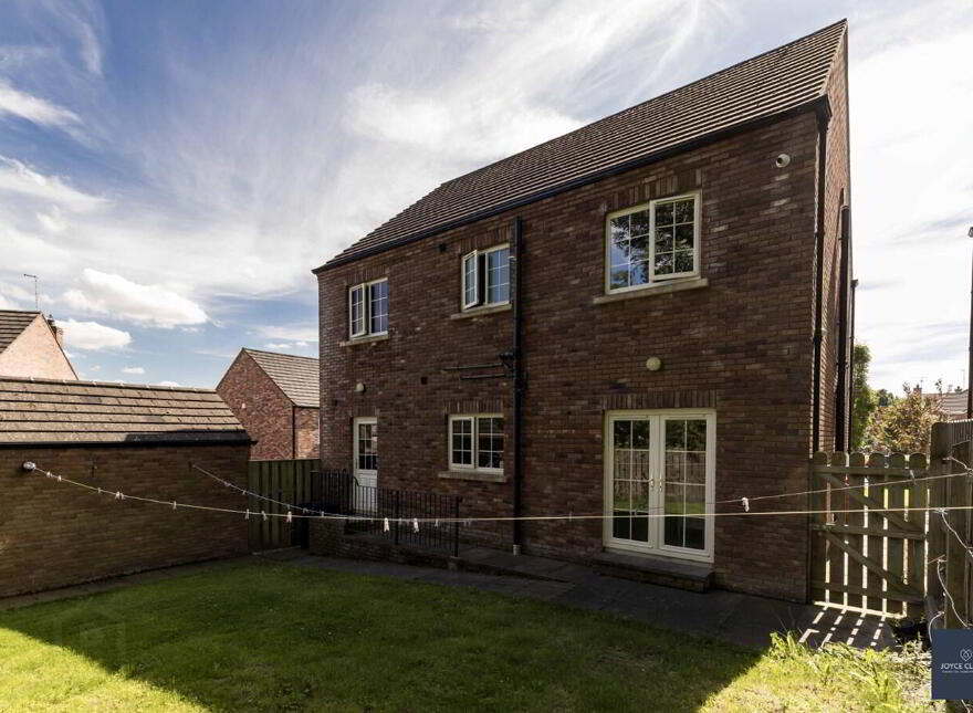 81 Bocombra Hill, Craigavon, Portadown, BT63 5SA