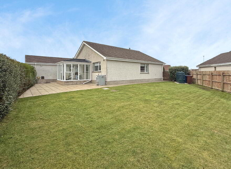 17 Castle View Park, Portrush, BT56 8AS