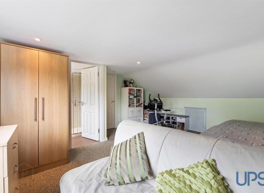 34 Dunmurry Lodge, Blacks Road, Belfast, BT10 0GR