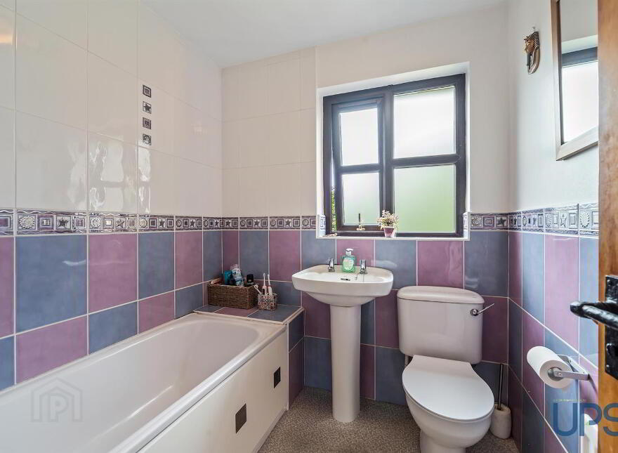 34 Dunmurry Lodge, Blacks Road, Belfast, BT10 0GR