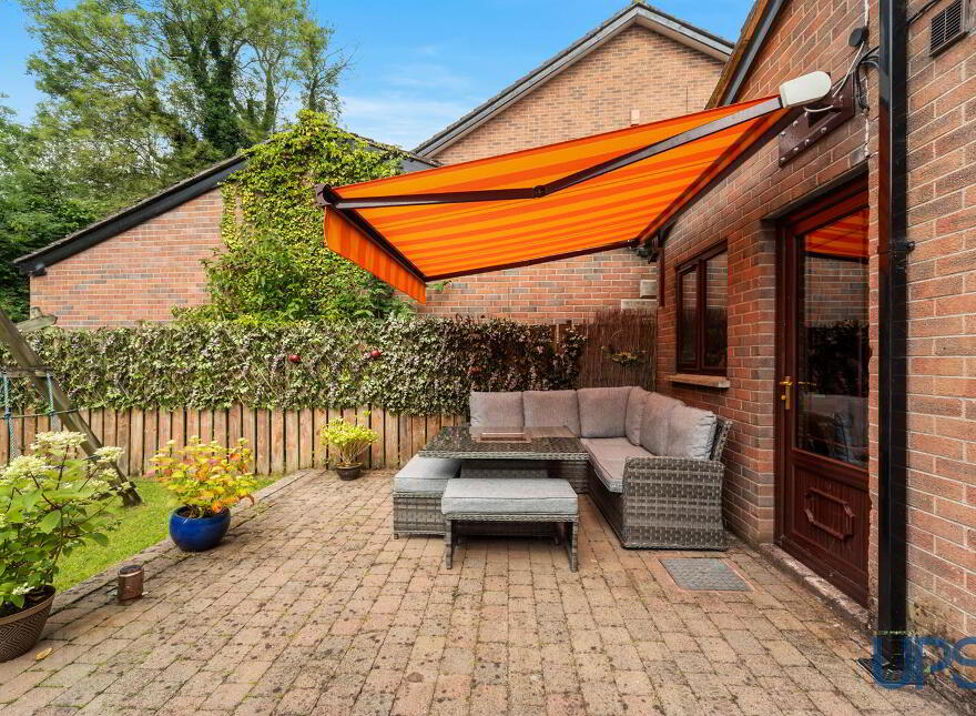 34 Dunmurry Lodge, Blacks Road, Belfast, BT10 0GR