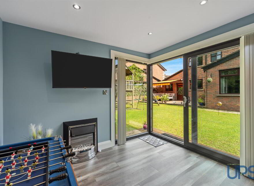 34 Dunmurry Lodge, Blacks Road, Belfast, BT10 0GR