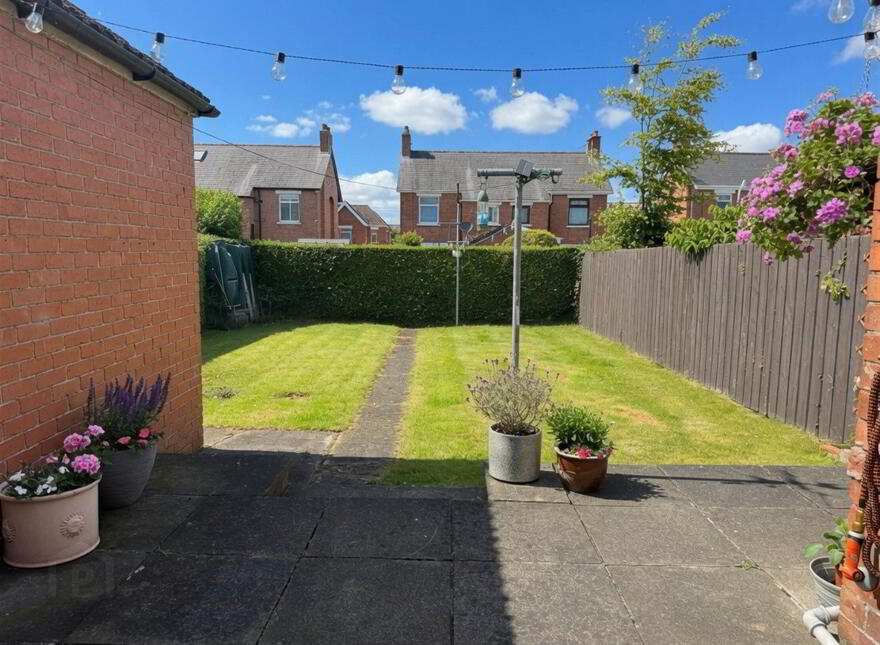 23 Trigo Parade, Castlereagh, Belfast, BT6 9GA