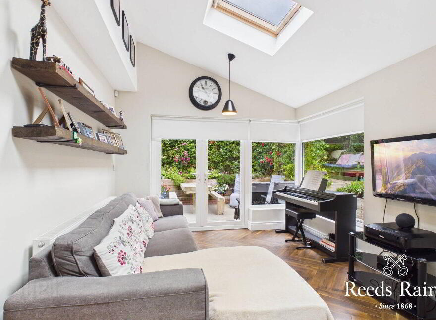 6 Massey Avenue, Belfast, BT4 2JS