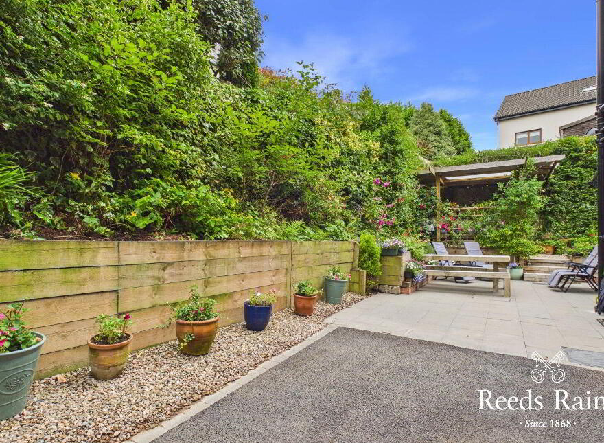 6 Massey Avenue, Belfast, BT4 2JS