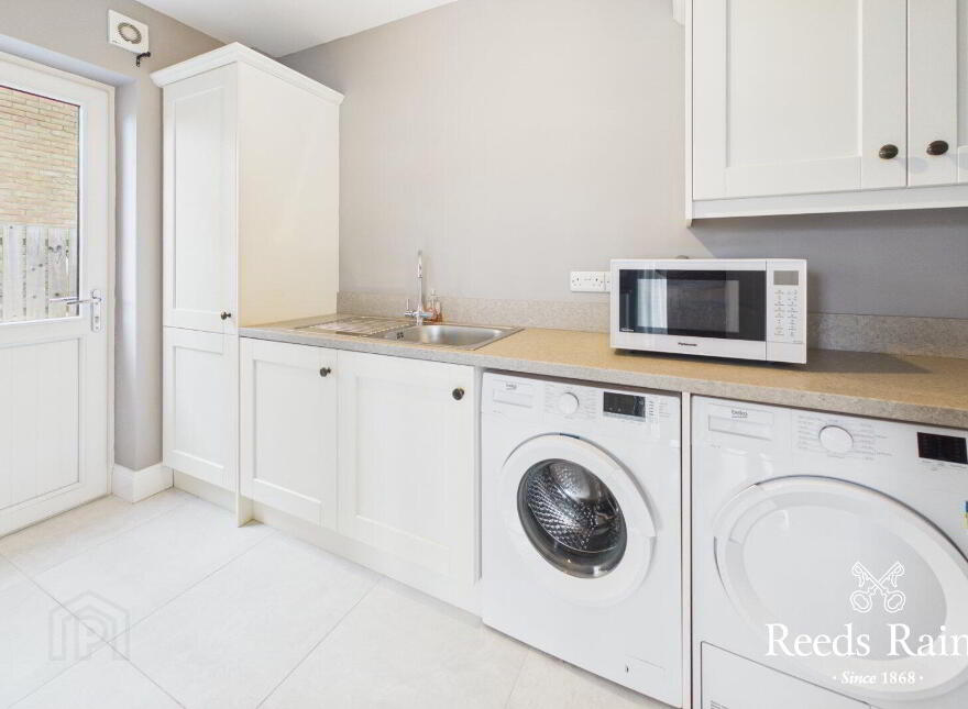 33 Sir Richard Wallace Crescent, Lisburn, BT28 3HZ
