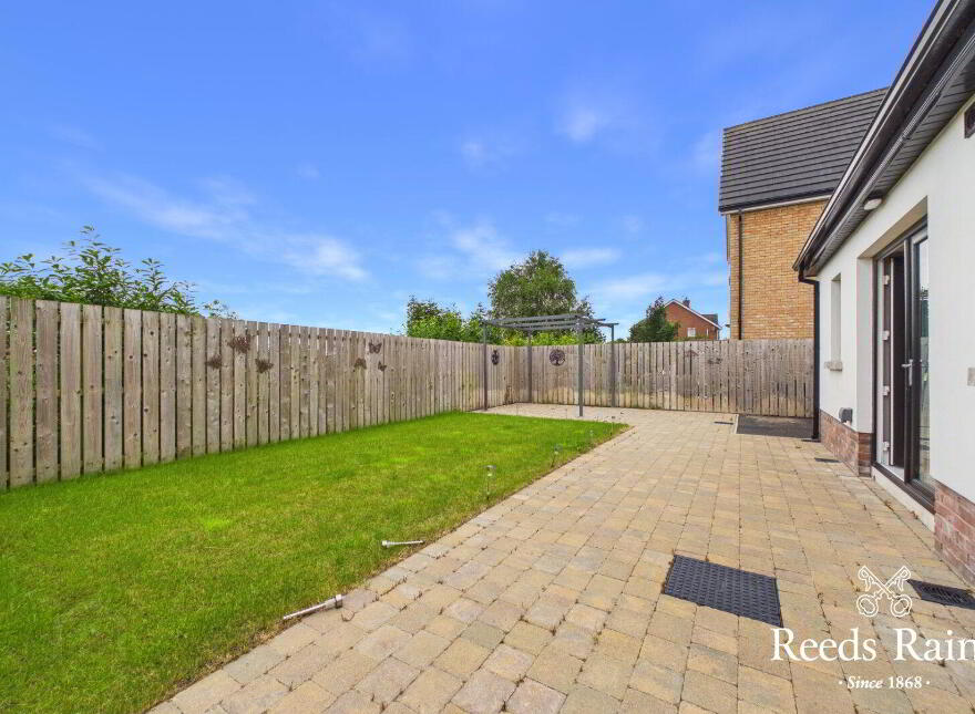 33 Sir Richard Wallace Crescent, Lisburn, BT28 3HZ