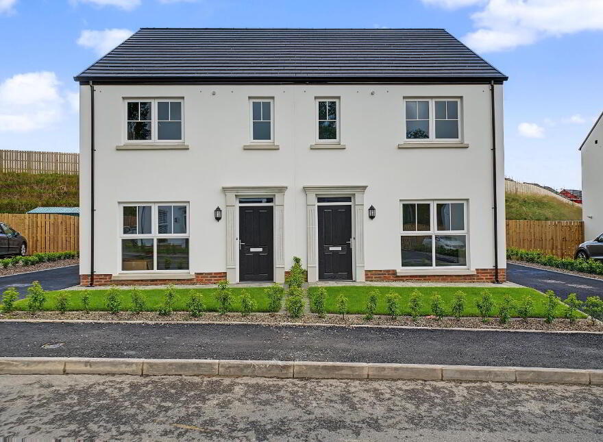 44 Blackthorn Drive, Limavady, BT49 9FN