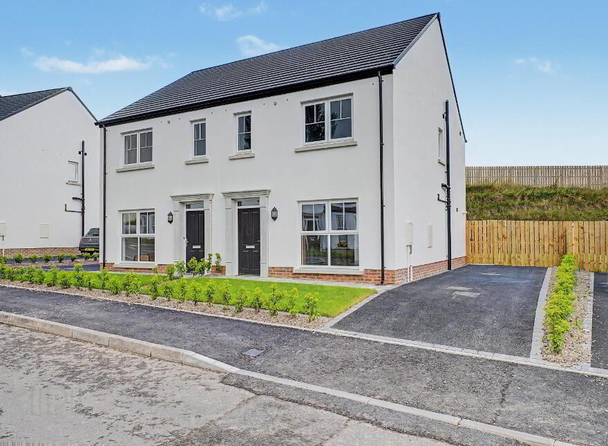 44 Blackthorn Drive, Limavady, BT49 9FN