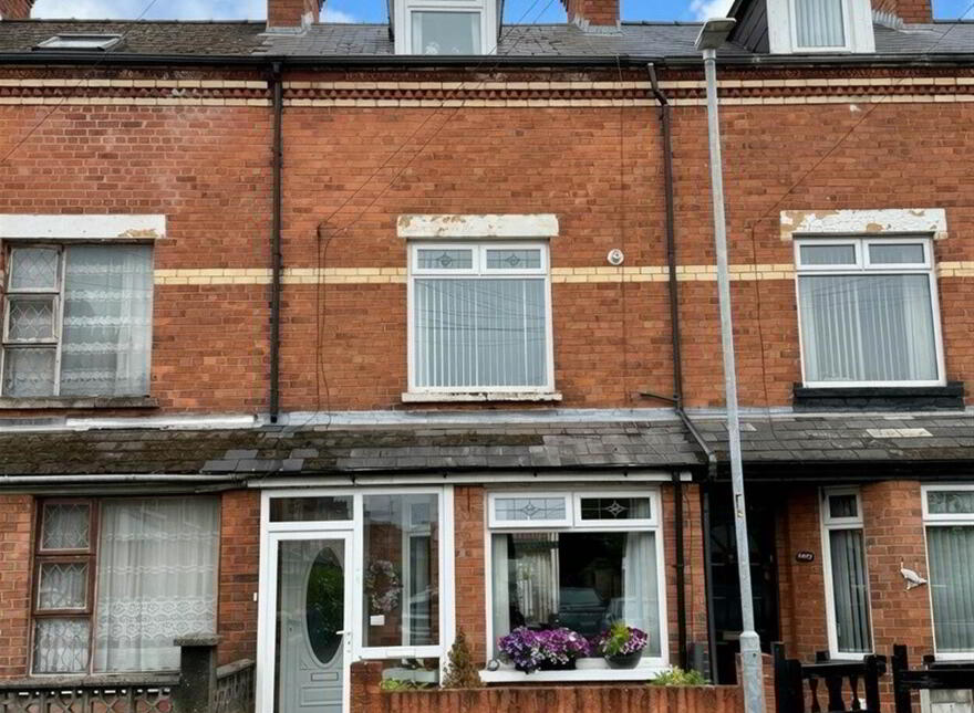 38 Willowholme Drive, Belfast, BT6 8PB
