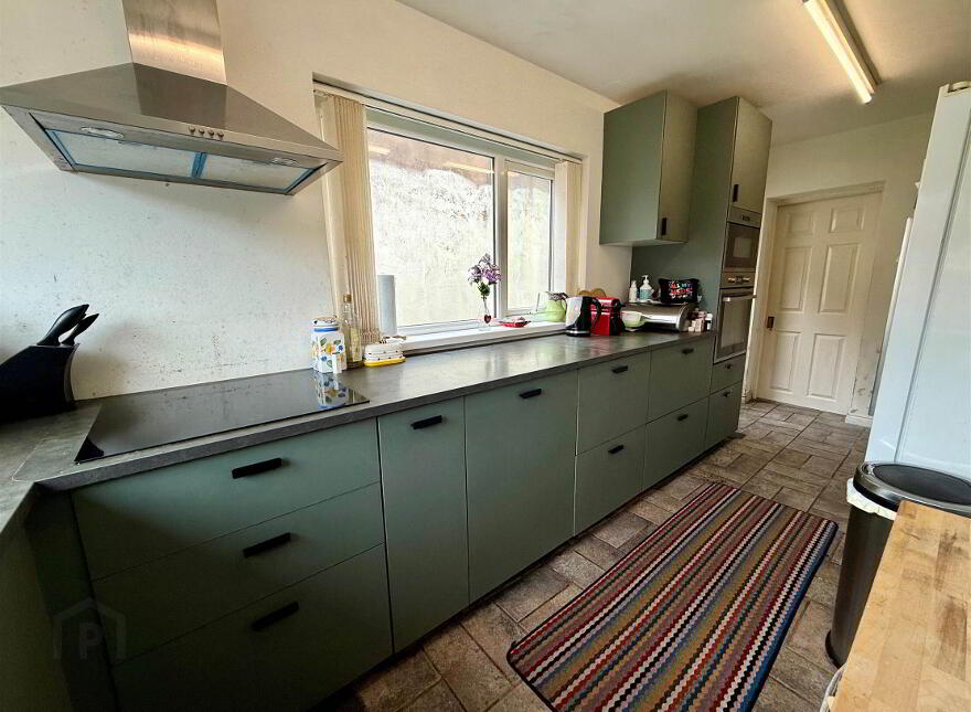 38 Willowholme Drive, Belfast, BT6 8PB