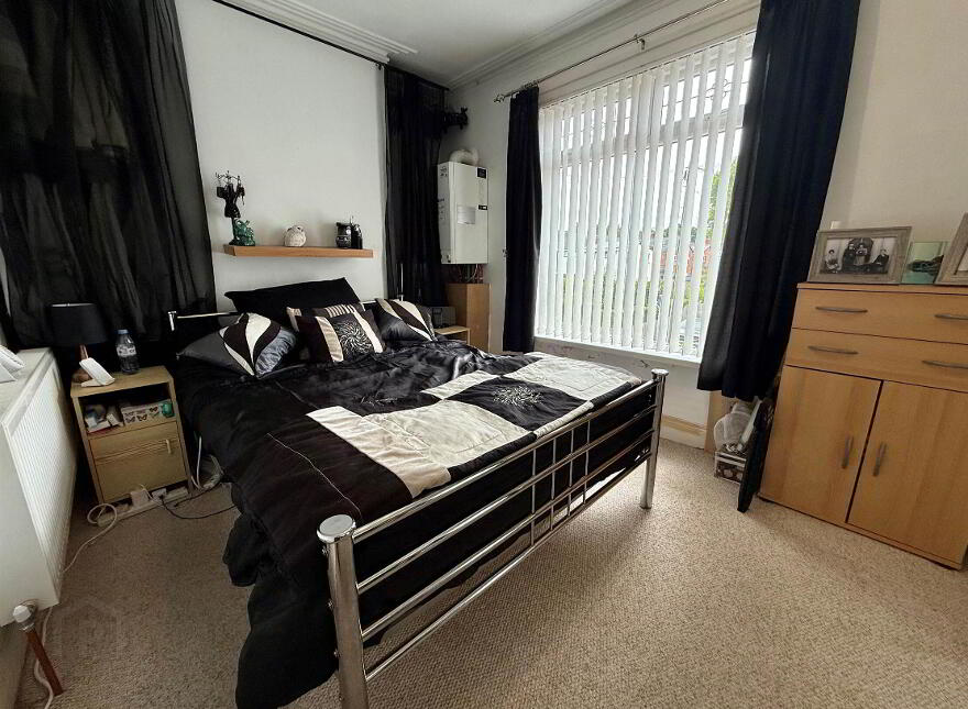 38 Willowholme Drive, Belfast, BT6 8PB
