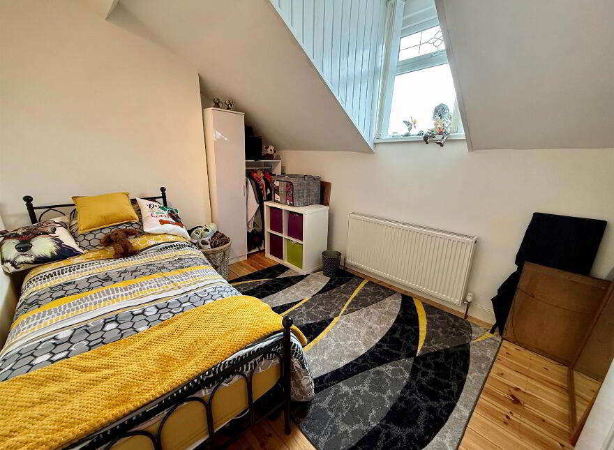 38 Willowholme Drive, Belfast, BT6 8PB