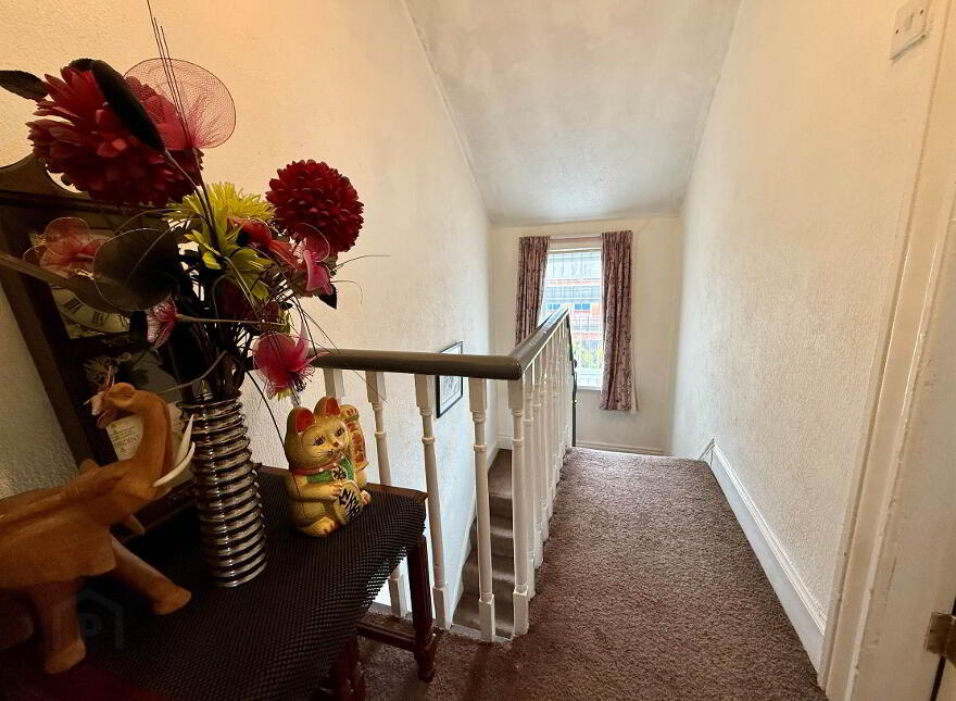 38 Willowholme Drive, Belfast, BT6 8PB