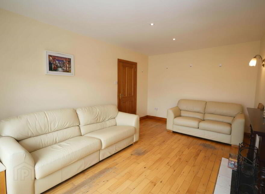 45 Vaddegan Road, Newtownabbey, BT36 7SW