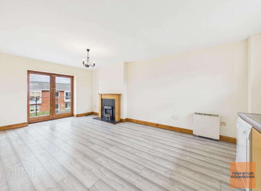 Apartment E, 25 Fernleigh Drive, Carpenterstown, Carpenterstown, D15TX95