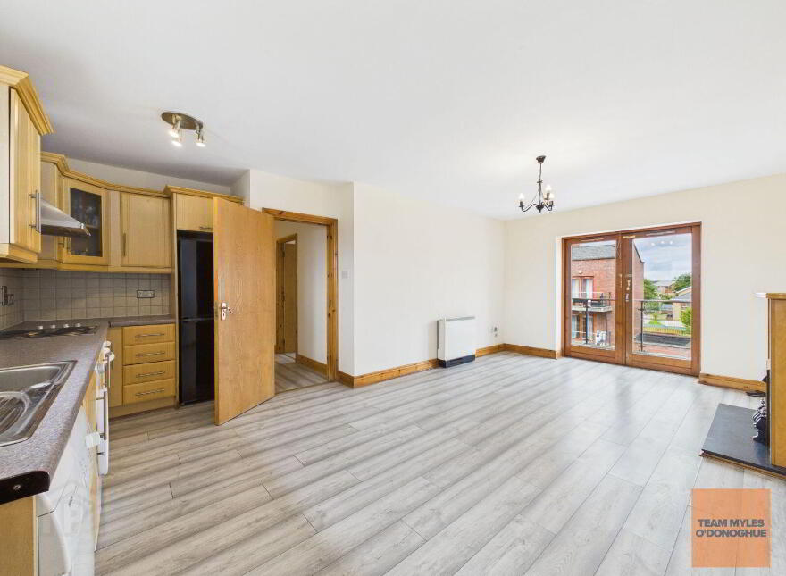 Apartment E, 25 Fernleigh Drive, Carpenterstown, Carpenterstown, D15TX95