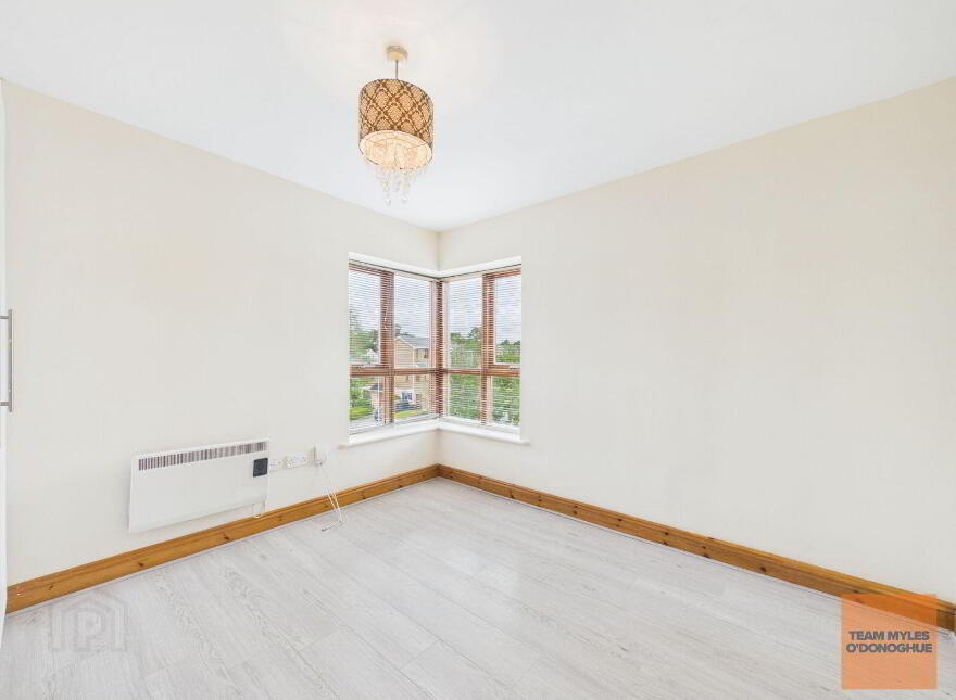 Apartment E, 25 Fernleigh Drive, Carpenterstown, Carpenterstown, D15TX95