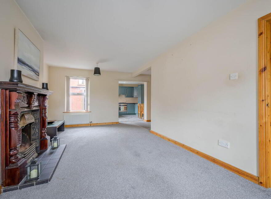 1A Lisavon Parade, Belfast, BT4 1LE