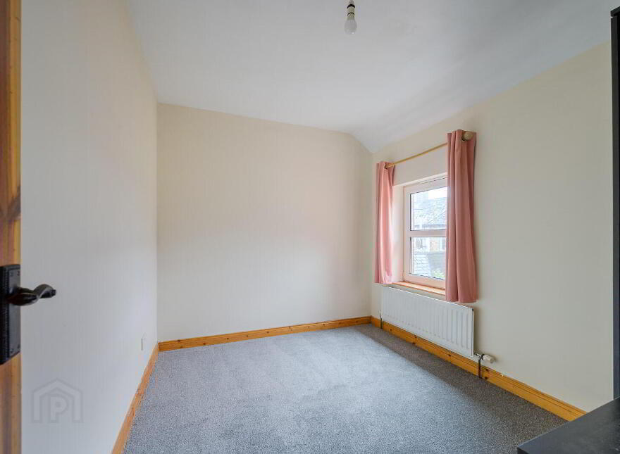 1A Lisavon Parade, Belfast, BT4 1LE