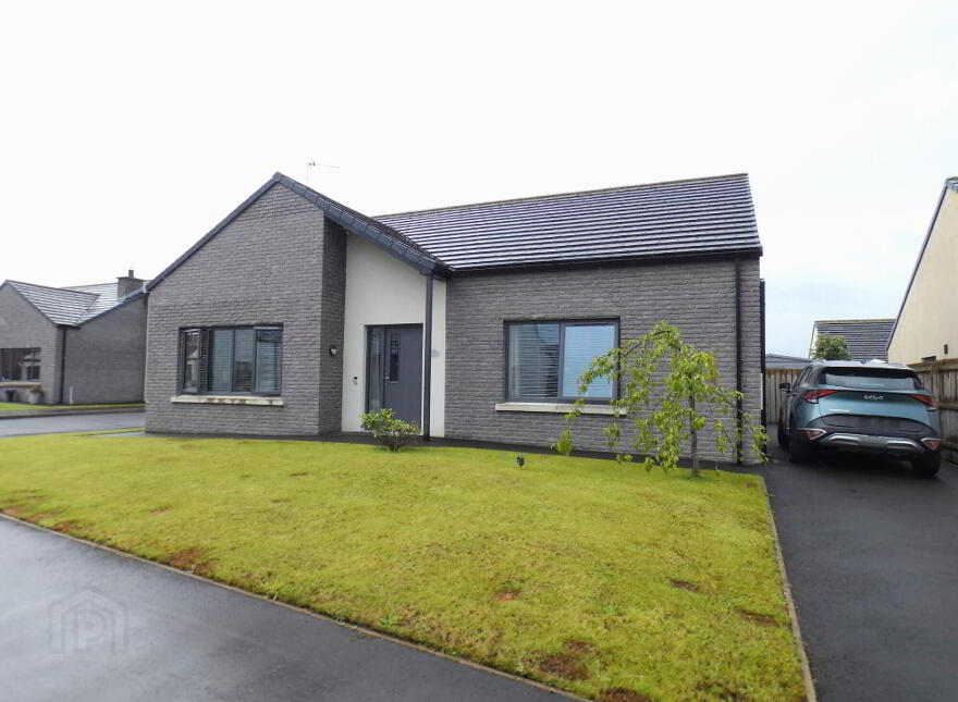 33 Millbrooke Park, Ballymoney, BT53 7RJ