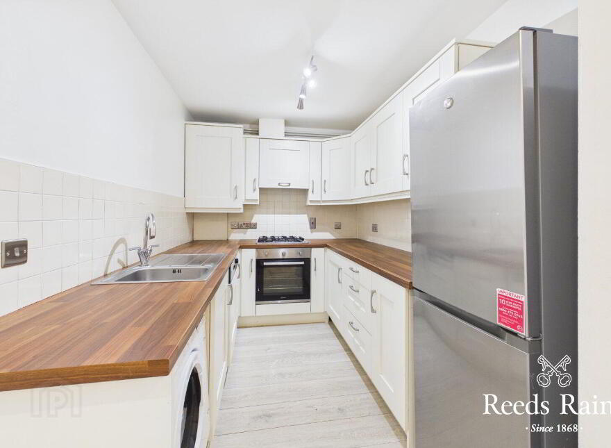 Flat 3 South Studios, 85 Tates Avenue, Belfast, Belfast, BT9 7BS