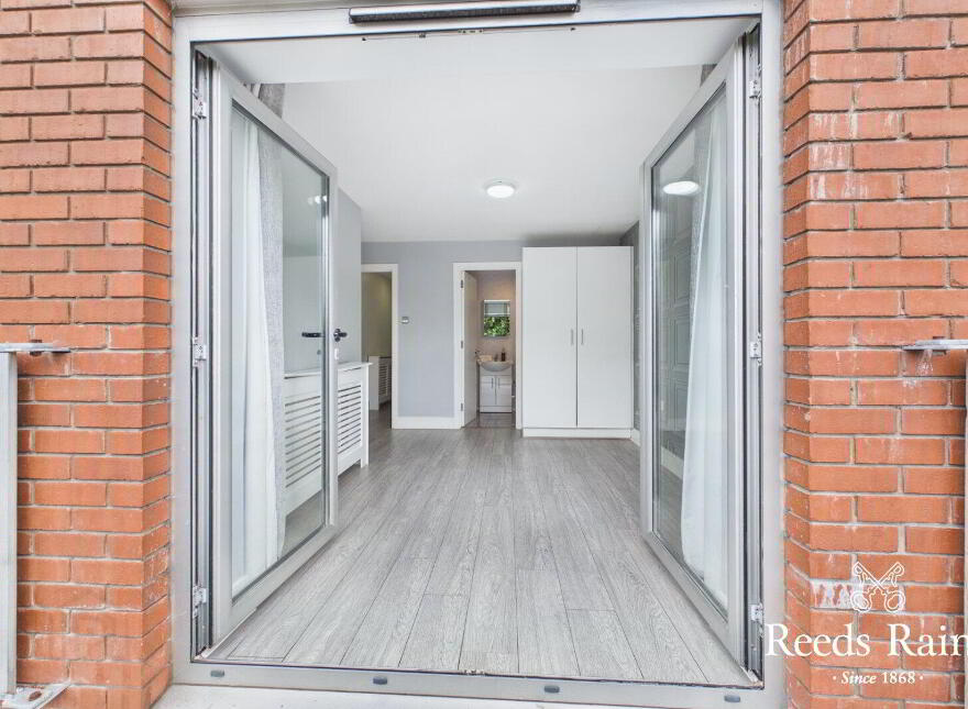 Flat 3 South Studios, 85 Tates Avenue, Belfast, Belfast, BT9 7BS