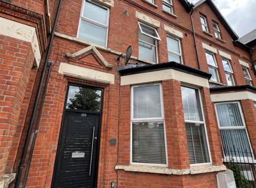 109 Cliftonville Road, Belfast, BT14 6JQ
