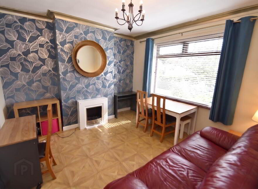 22 Gransha Gardens, Glen Road, Belfast, BT11 8AP