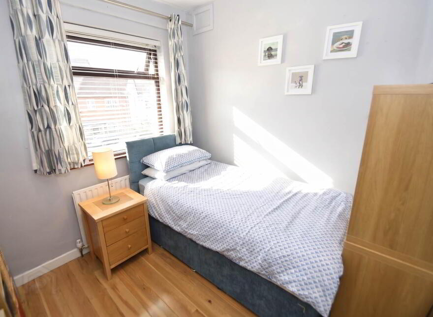 22 Gransha Gardens, Glen Road, Belfast, BT11 8AP