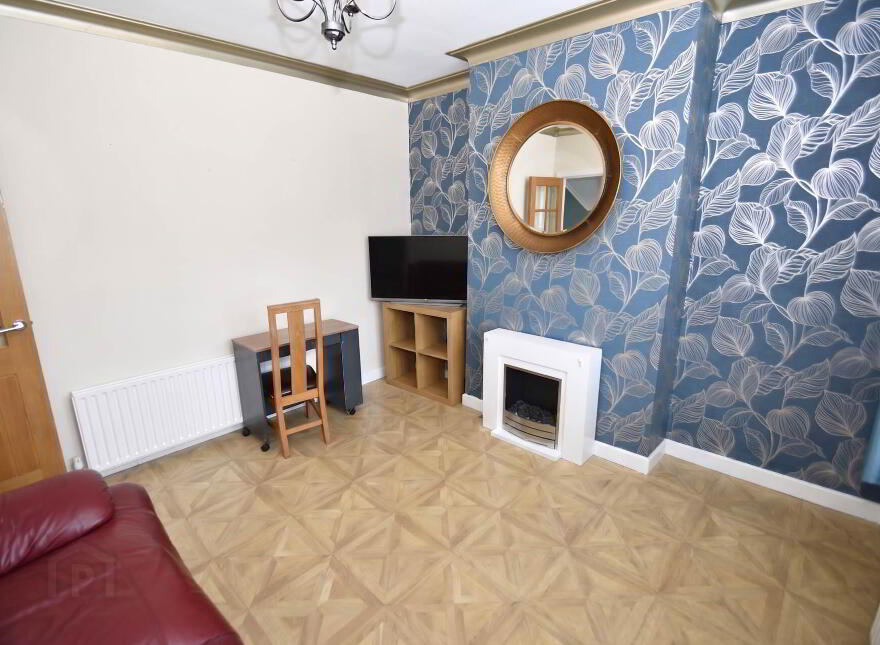 22 Gransha Gardens, Glen Road, Belfast, BT11 8AP