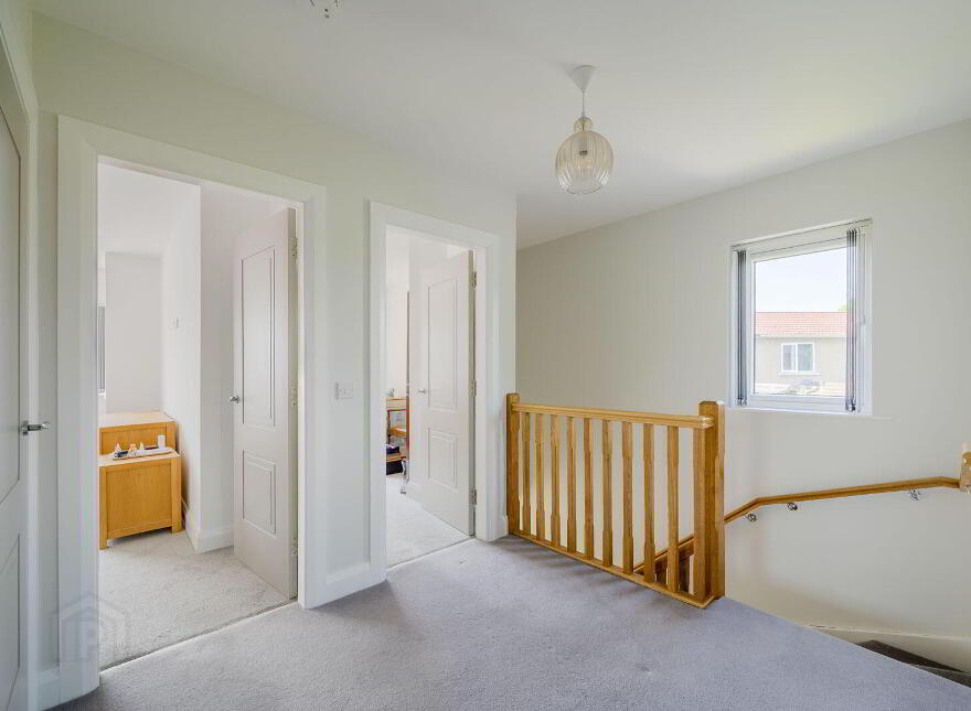 7 Thornhill Parade, Belfast, BT5 7AR