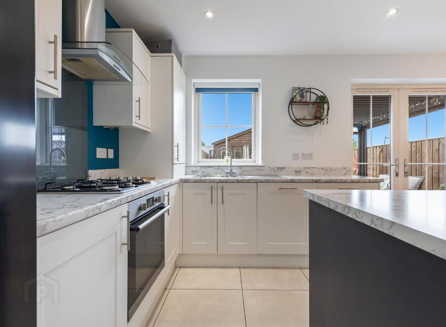 16 Lynn Hall Lane, Bangor, BT19 1GX