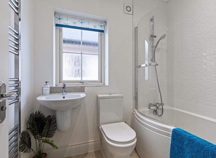 16 Lynn Hall Lane, Bangor, BT19 1GX