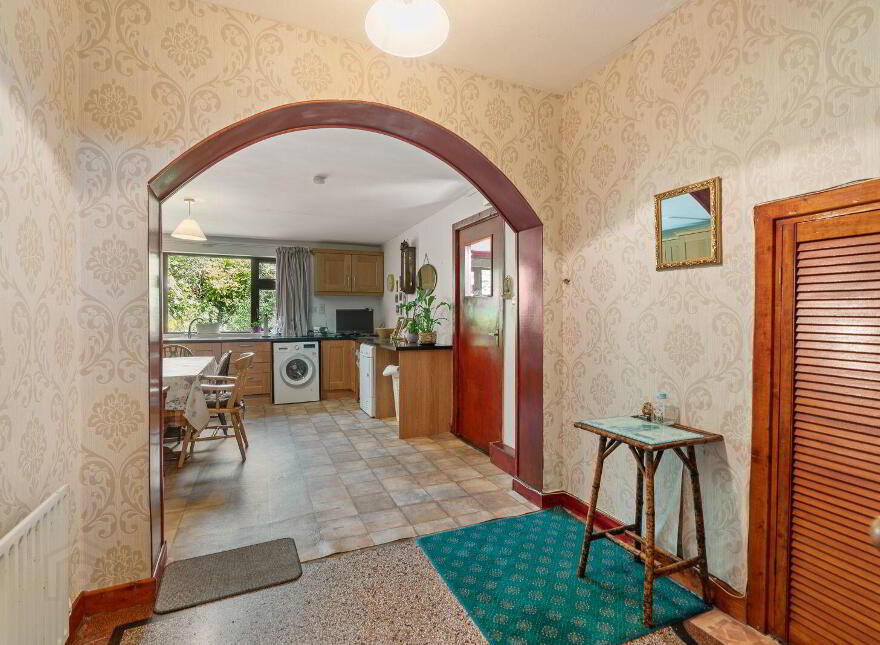 8 St. Christopher's Avenue, Montenotte, T23PN2W