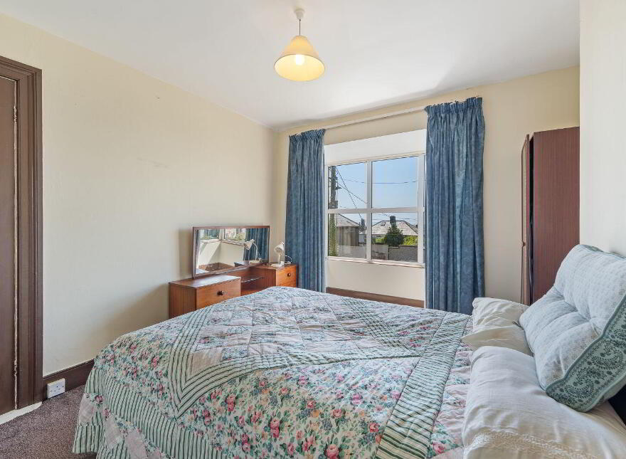 8 St. Christopher's Avenue, Montenotte, T23PN2W