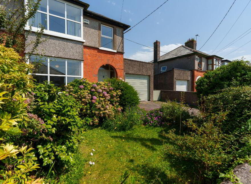 8 St. Christopher's Avenue, Montenotte, T23PN2W
