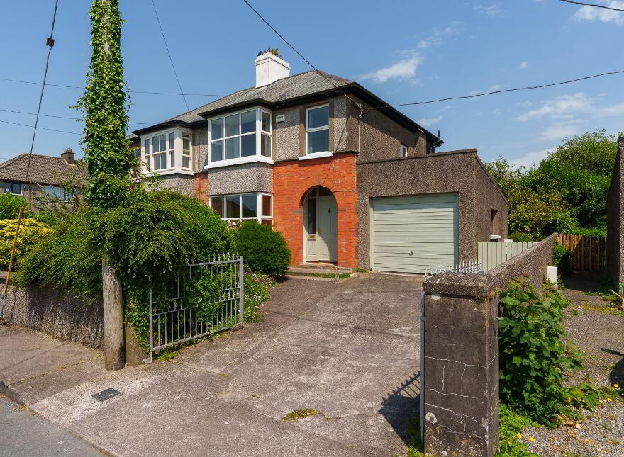 8 St. Christopher's Avenue, Montenotte, T23PN2W