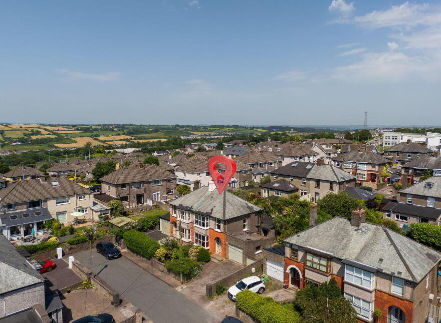 8 St. Christopher's Avenue, Montenotte, T23PN2W