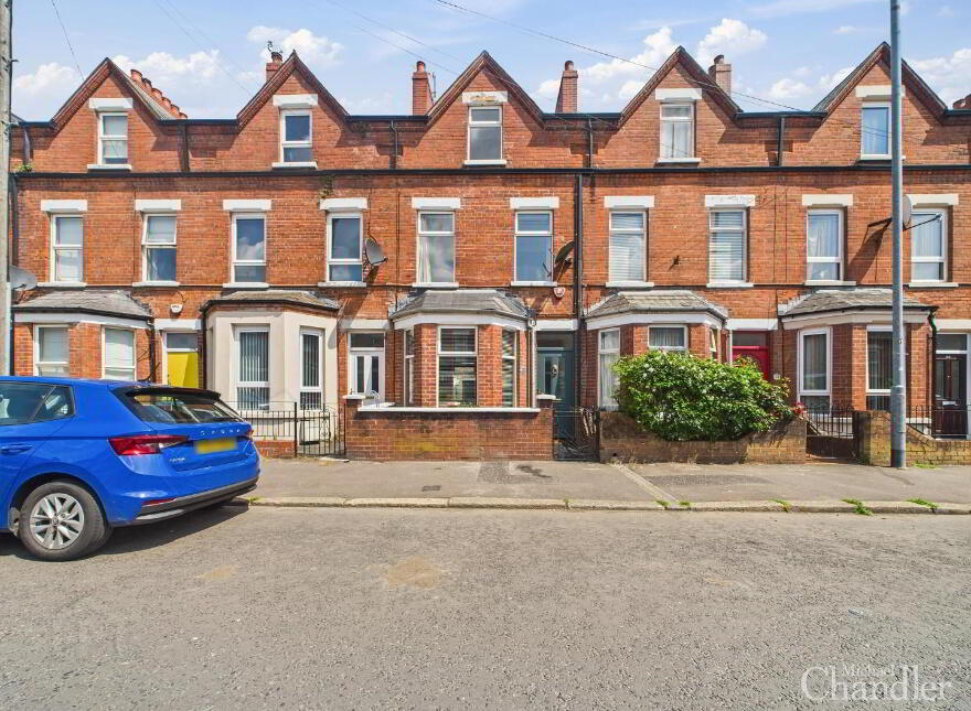 62 Ravenhill Avenue, Belfast, BT6 8LG