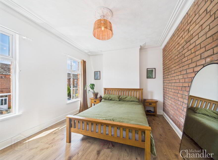 62 Ravenhill Avenue, Belfast, BT6 8LG