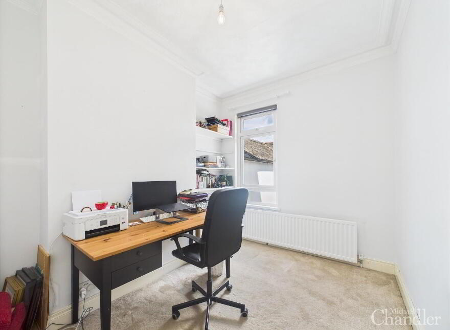 62 Ravenhill Avenue, Belfast, BT6 8LG