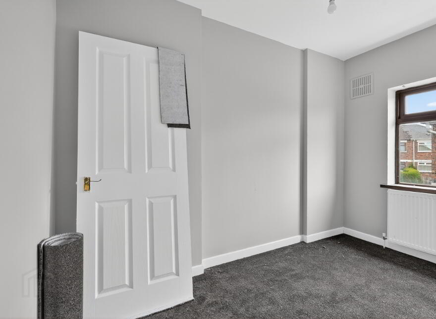 57 March Street, Belfast, BT13 3EU