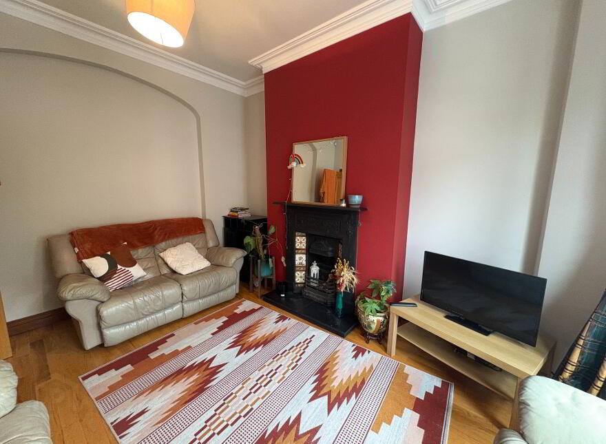 21 Rossmore Avenue, Ormeau Road, Belfast, BT7 3HB