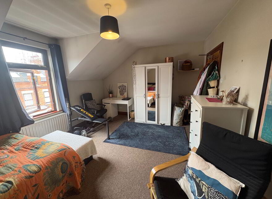 21 Rossmore Avenue, Ormeau Road, Belfast, BT7 3HB