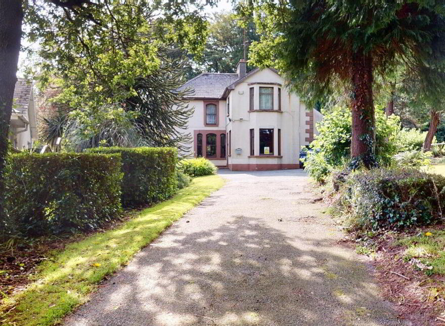 Whiterock House, Whiterock Hill, Y35P5V2