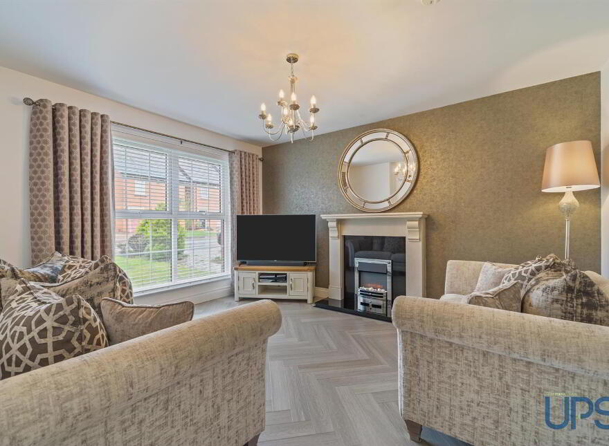 26 Meadow Green, Lisburn, BT28 3PB